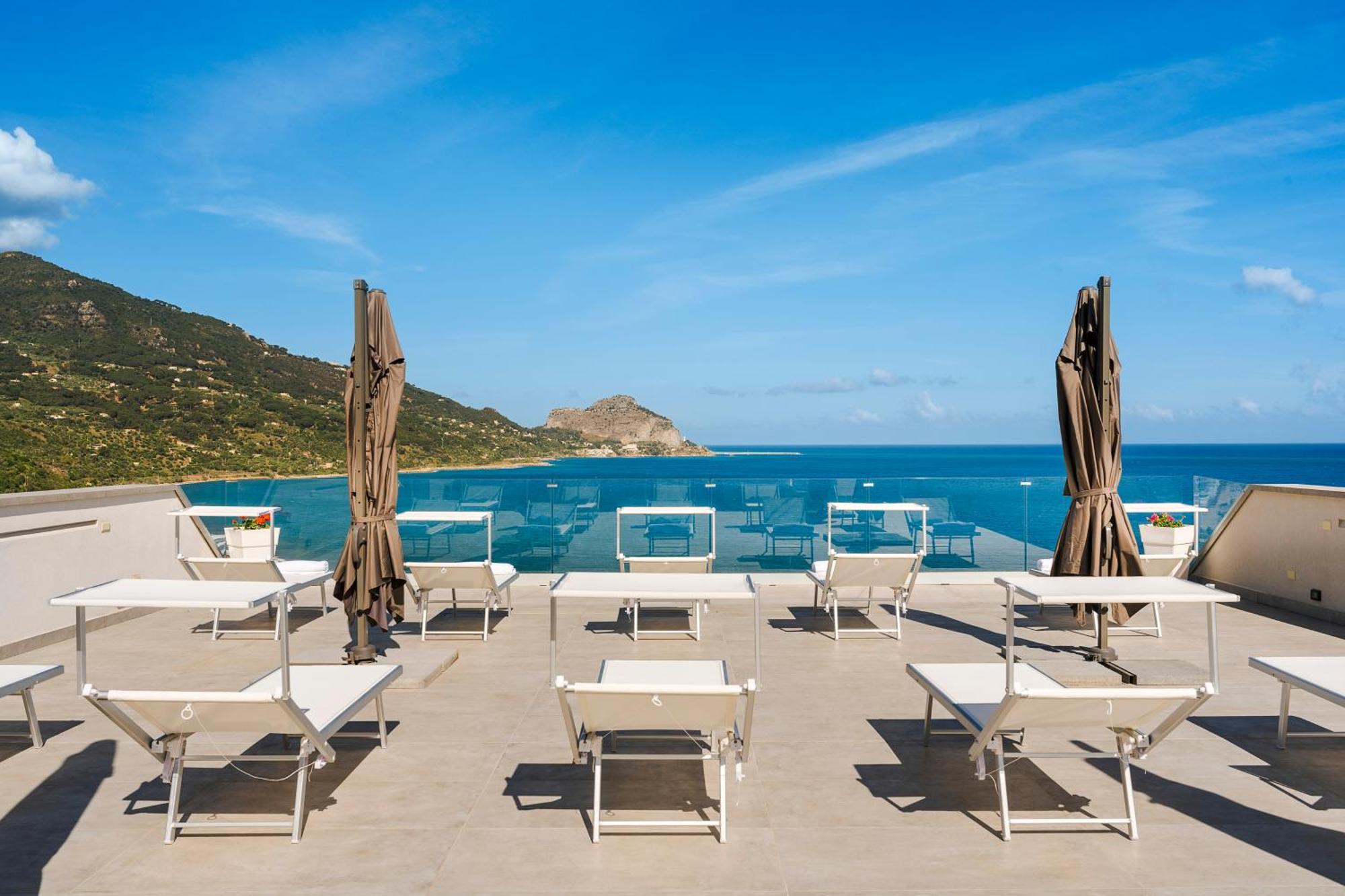 Emerald Hotel Residence Cefalù Exterior foto